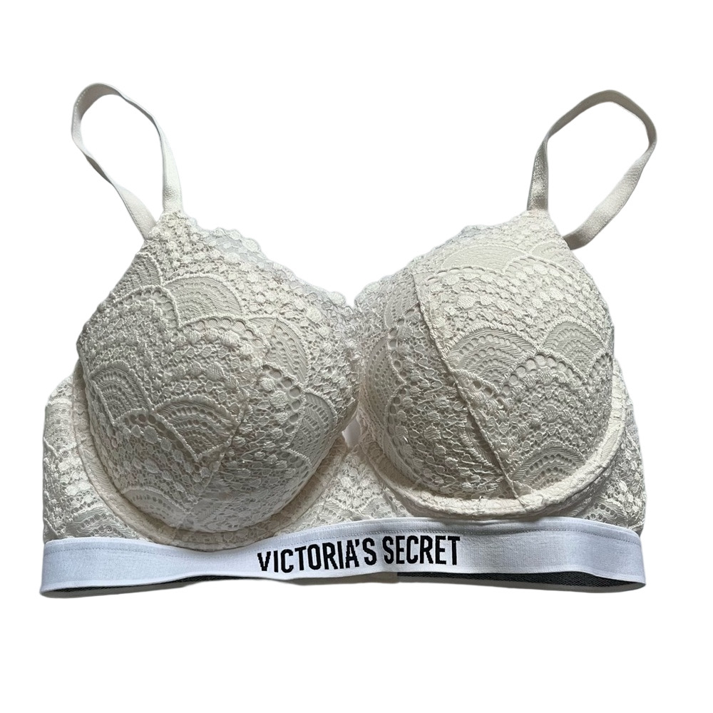 Victoria’s Secret white lace underwire padded bra perfect shape 34C fairycore.